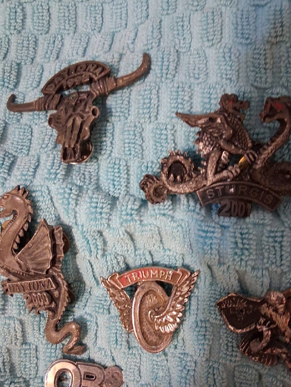 16 Biker Pins 2 Patches - Picture 6 of 8